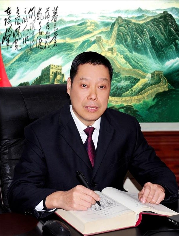 副會(huì)長(zhǎng) 孟玉成 豪華建設(shè)工程有限公司總經(jīng)理